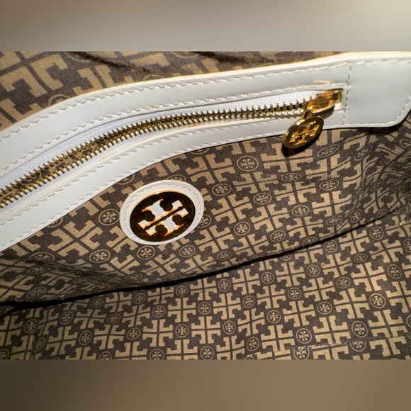 Vintage Tory Burch Robinson Rare Design Handbag - Picture 5 of 14